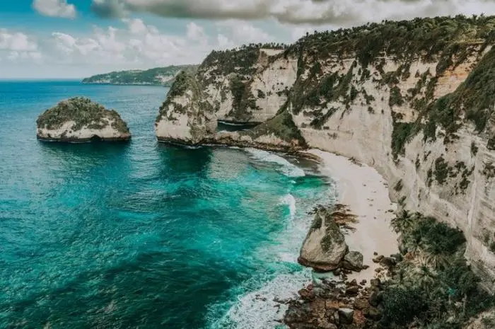 7 Tempat Wisata di Bali yang Hits & Populer Buat Liburan